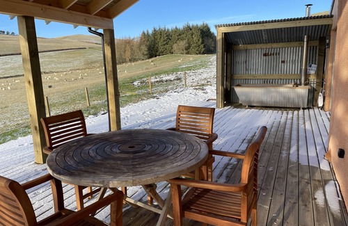 Peebles Cabaña | Townhead Farmhouse - sleeps 4 guests in 2 bedrooms