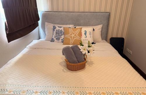 Pruksa Ville Lanna Casa | Townhome 3BR 2baths near Airport and Old town