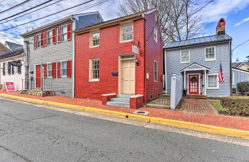 Leesburg's Old and Historic District Casa | Townhome in Leesburg Historic District!