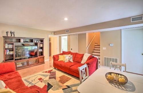 Hot Springs Village Casa | Townhome on Lake Desoto Deck and Water Views!