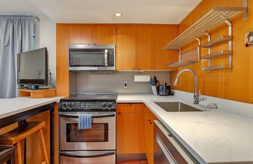 Whistler Creekside Condominio | Townhome+parking walk 6 Minutes to Gondola & Shops