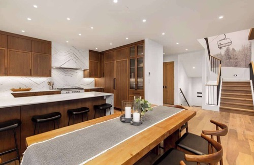 Nordic Estates Casa | Townhome w/ Ski Access, Hot Tub, Views & Fireplace