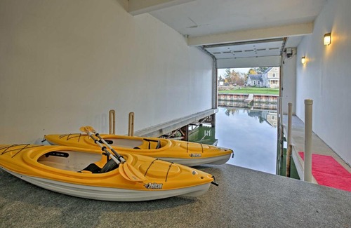 Alexandria Bay Casa | Townhome with Attached Boathouse on Alexandria Bay!