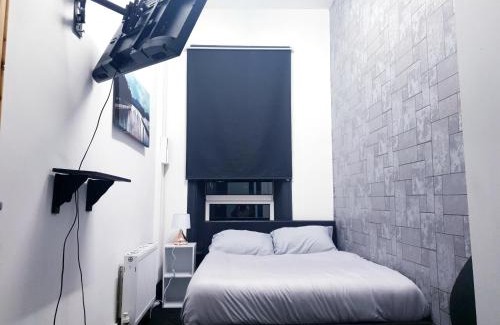 Huddersfield Casa | Townhouse 105