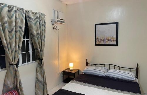 Lucena Apartamento | Townhouse Apartment near SM City Lucena