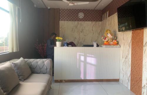 Vijayawada Hotel | Townhouse Benz Circle MG Road
