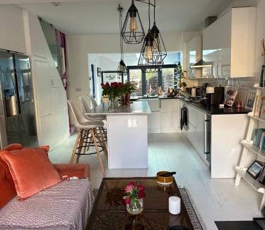 Queen's Park Casa | TownHouse by Notting Hill - Sleeps5 PetsOk Tv Wifi