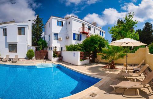 Paphos Apartamento | Townhouse by the sea Pirate Harbor