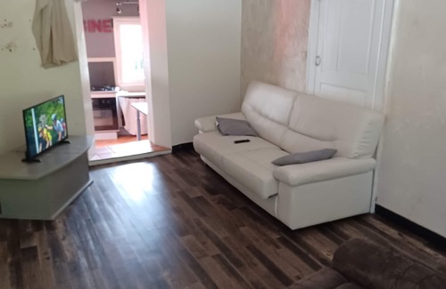 Port-Brillet Casa | townhouse for rent