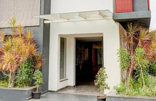 Bengaluru Hotel | Townhouse Hebbal