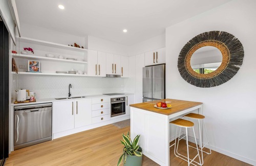 Marks Point Casa | Townhouse in Marks Point