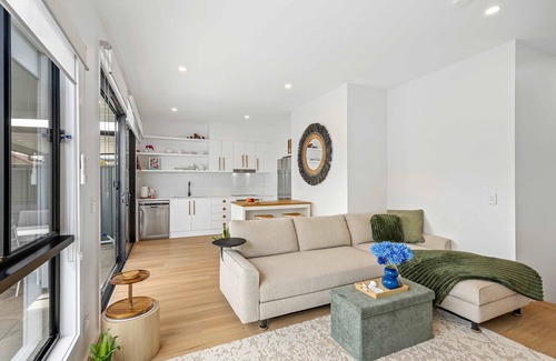 Marks Point Casa | Townhouse in Marks Point