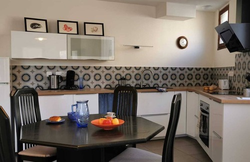 Lauzerte Casa | Townhouse in the medieval city