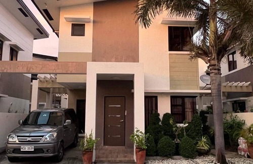 Alaminos Casa | Townhouse near 100 Islands