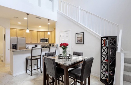 Naples Casa | Townhouse -- Newly Renovated in 2022!