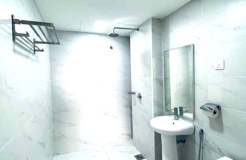 Taman Melaka Raya Hotel | Townhouse OAK Dz Premier Suite