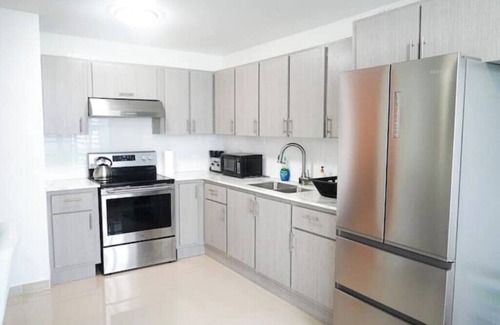 San Juan Casa | Townhouse Oasis at Uni Garden