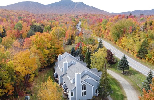 North Troy Condominio | Casa adosada en Jay Mountain - 1 milla hasta Jay Peak Resort - TRILLLIUM WOODS