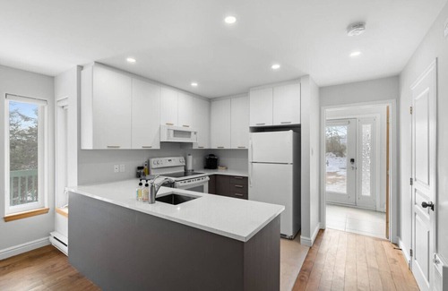 Mont-Tremblant Casa | Townhouse on the Golf w/ Pool Access -Aiglon 1748