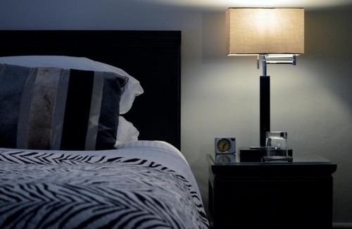 Truro Casa | TOWNHOUSE ROOMS
