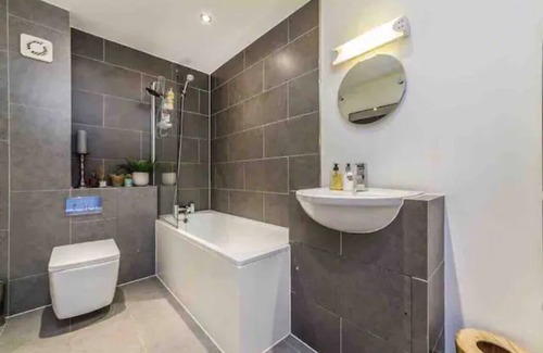 St. Margarets and North Twickenham Casa | Townhouse West London