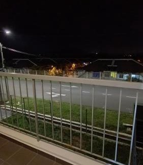 Kampung Jelatang Casa | Townixi Stay