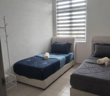 Kampung Jelatang Casa | Townixi Stay