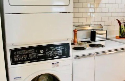 Sparta Casa | Townside Nook: 2-Blocks to Downtown Sparta