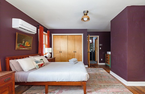 Saugerties Otro | Toymaker Farm: Bright Private Oasis in Saugerties