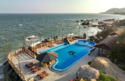 Ba Ria Complejo | Trân Châu Beach & Resort