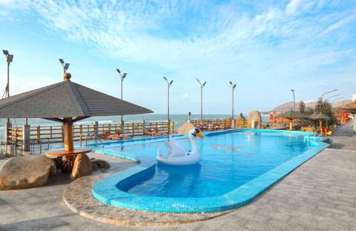 Ba Ria Complejo | Trân Châu Beach & Resort