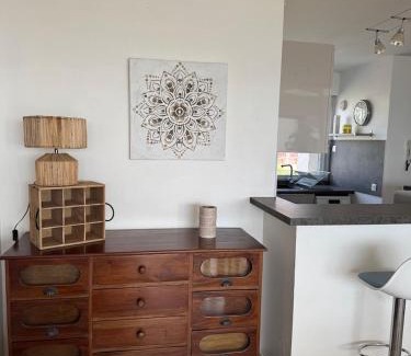 Le Lavandou Apartamento | Très bel appartement T3 dernier étage vue mer