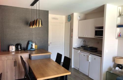 Treboul Apartamento | Très bel appartement vue mer avec piscine