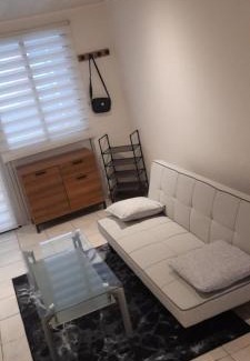 Saint-Gauderique Apartamento | Très belle Appartement F1 bis