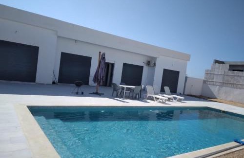 Djerba Midun Villa | Très belle villa avec piscine