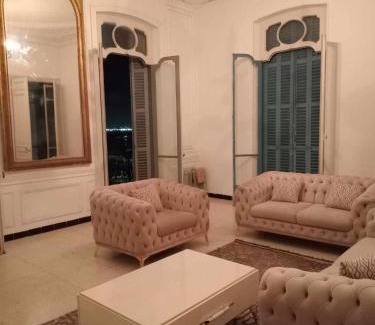 Algiers Apartamento | Très grand apartement hausmanien cœur du centre ville vu mer immédiate