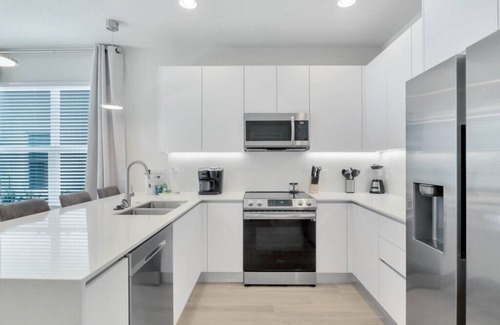 Woodridge Casa | TR17226 – Stylish 4-Bedroom home with Private Pool & Club Access near Disney