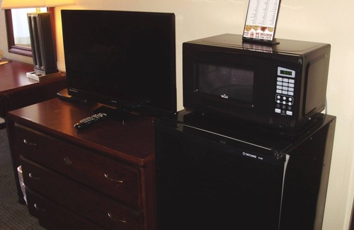 Tulsa Hotel | Trade Winds Central Inn