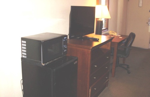 Tulsa Hotel | Trade Winds Central Inn