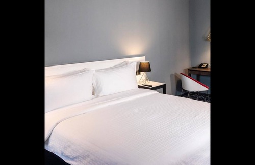 Gigiri Cama Y Desayuno | Trademark Hotel, Habitación Individual con Terraza y Cama King