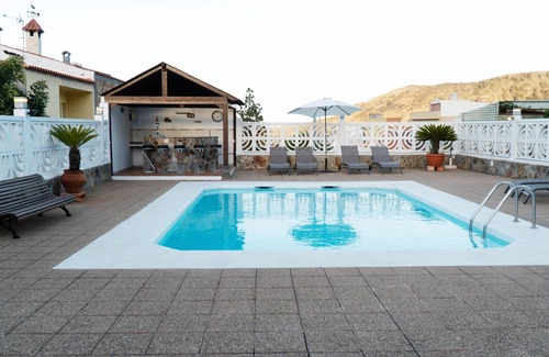 Las Vegas Cabaña | Casa rural con encanto, piscina privada climatizada en Valsequillo & FREE WIFI