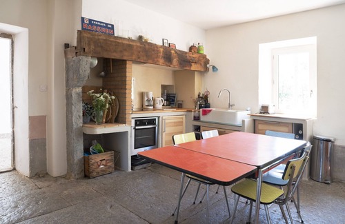 Labeaume Casa | Traditional Ardéchoise house, bucolic setting, timeless vacations...
