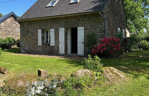 Lanrivain Casa | Traditional Breton Penty in the heart of Brittany...