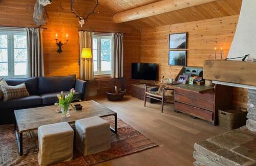 Gala Casa | Traditional Cabin In Gålå With Stunning Nature