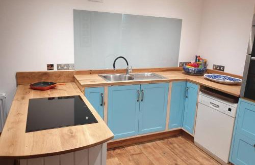 East Coker Casa | Traditional coach house in rural private estate.
