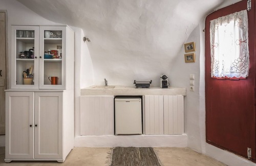 Emporio Apartamento | Cueva secreta de granjeros tradicionales # 1