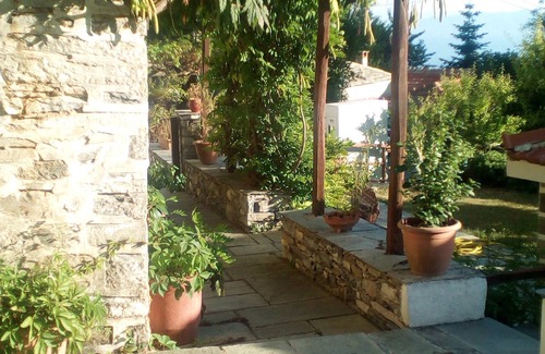 Vizitsa Casa | Traditional Guest Home Dimou