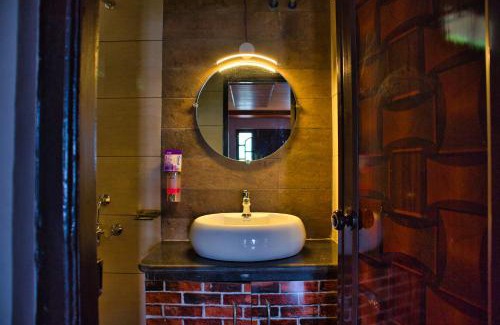 Kurseong Casa | Traditional Hotel & Restaurant ! Kurseong ! Best Hotel in Kurseong