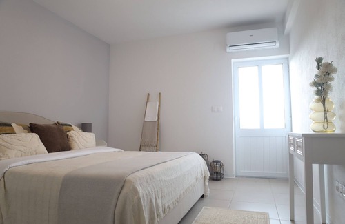 Sao Mancos Otro | Traditional house located inside an biodynamic tea farm, 20km from Évora.