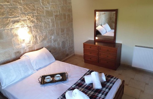 Achlada Apartamento | Traditional House SPECTACULAR VIEW Near Heraklion
